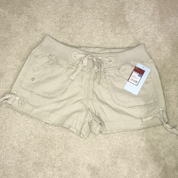 Shorts - Picture 1 of 2